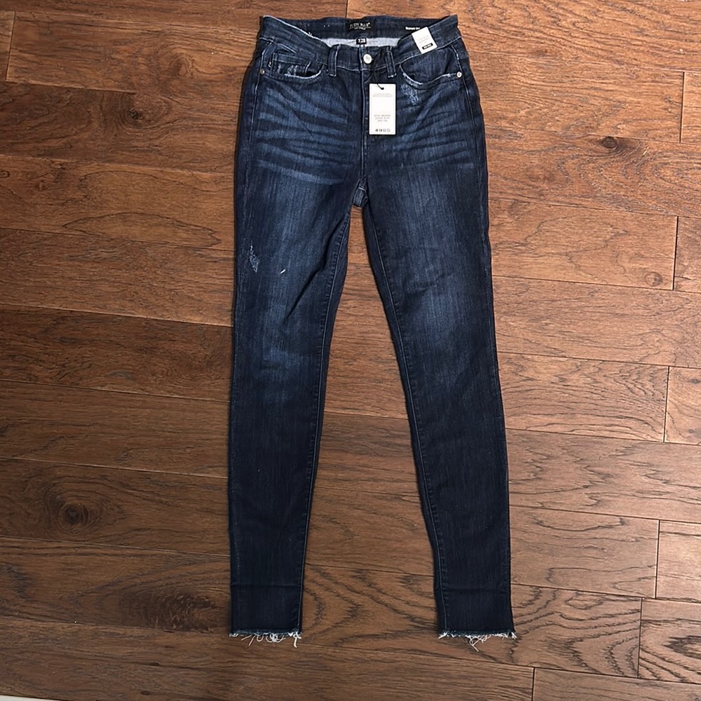 NWT Judy Blue Maven midrise cuffed (or uncuffed)
